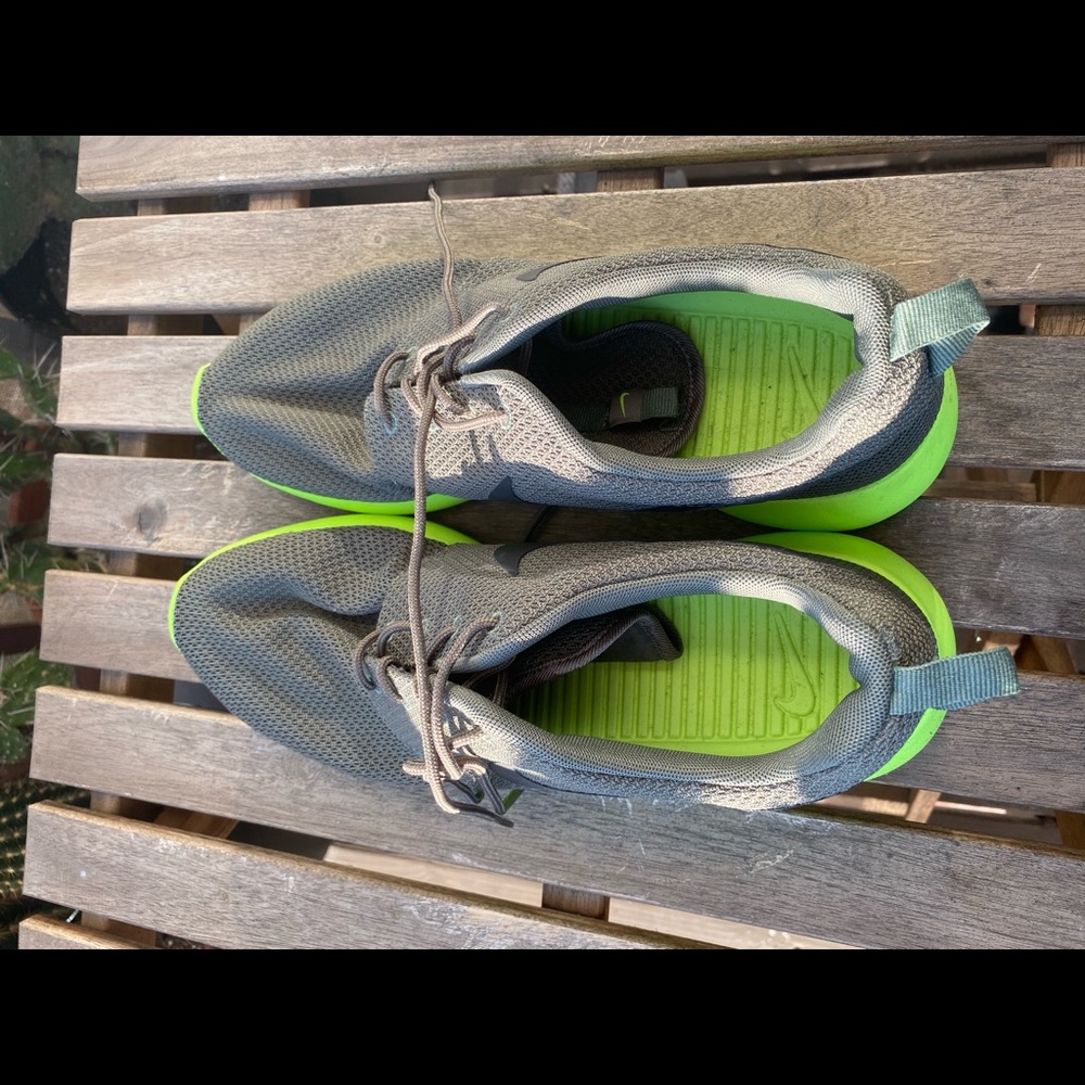 Nike Rosherun sz 12 - Picture 5 of 5